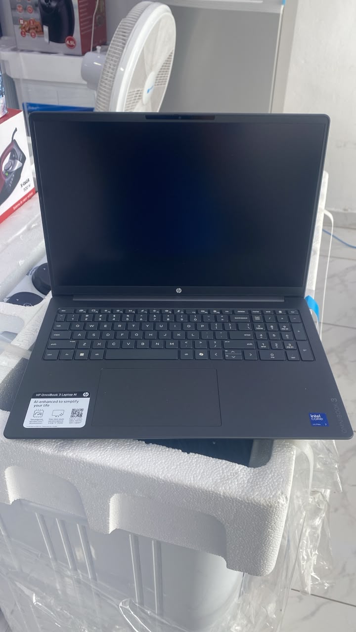 LAPTOP HP (HP260803)OMNI-BOOK 3 16-BY0015DX, INTEL CORE ULTRA 7 PROSESOR, 16GB SODIMM DDR5 SDRAM, 512GB SOLID STATE DRVE, 16,0" 2K (1920 x 1200) IPS LED DIAPLAY (300 NITS) TOUSHSCEEN MULTI-TOUSH ENABLE Gris oscuro